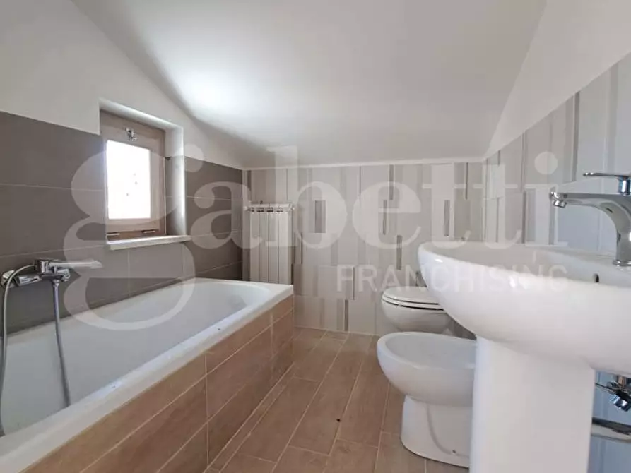 Immagine 17 di Villetta a schiera in vendita  in Via arno, snc a Ardea