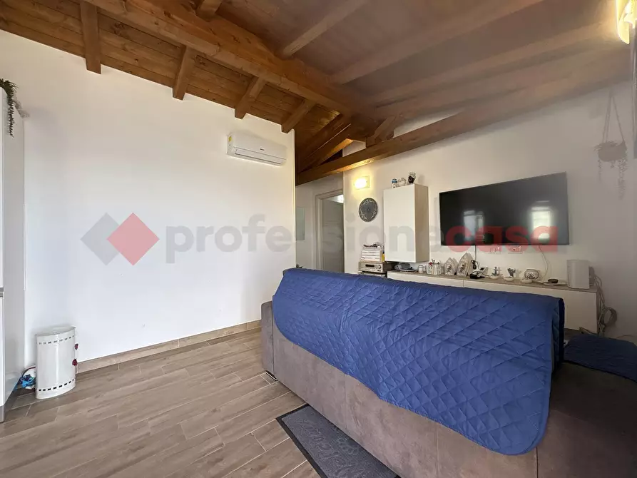 Immagine 13 di Villa in vendita  in Via TORRE GREGORIANA, 17 a Terracina