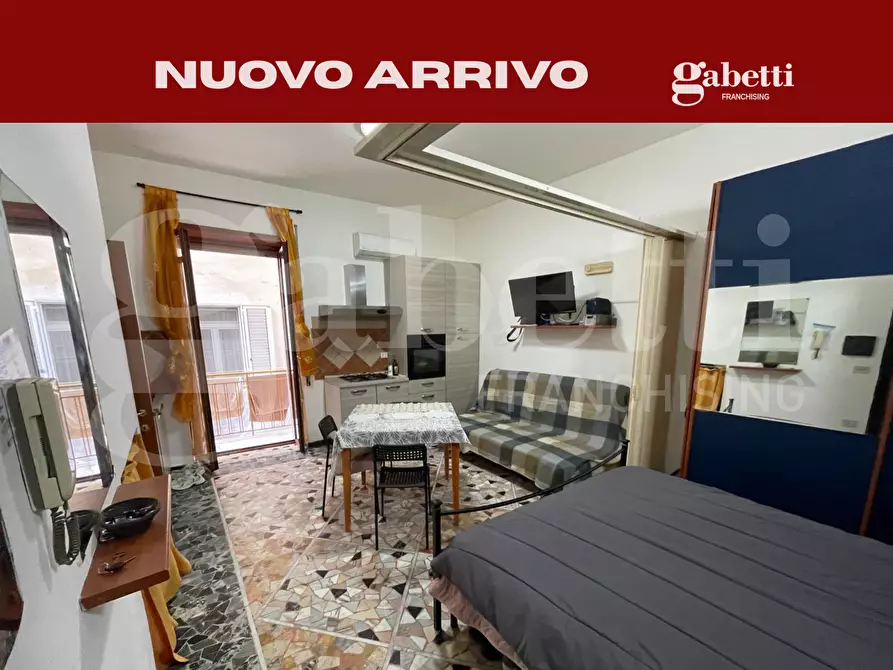 Immagine 1 di Appartamento in vendita  in Vico 11 Lungomare Caboto, 41 a Gaeta