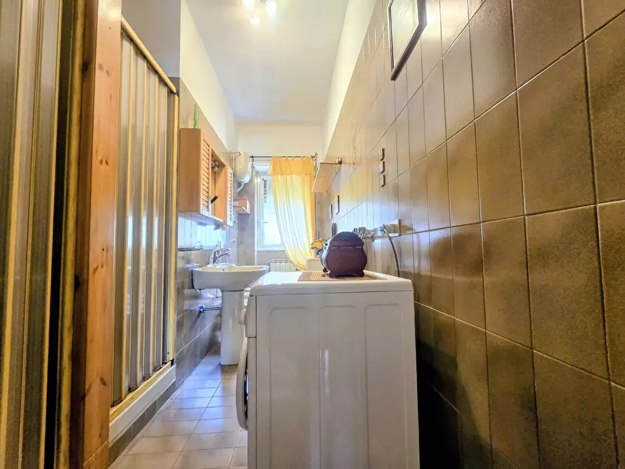 Immagine 41 di Appartamento in vendita  in Via Giuseppe di Vittorio, 71 a Colleferro