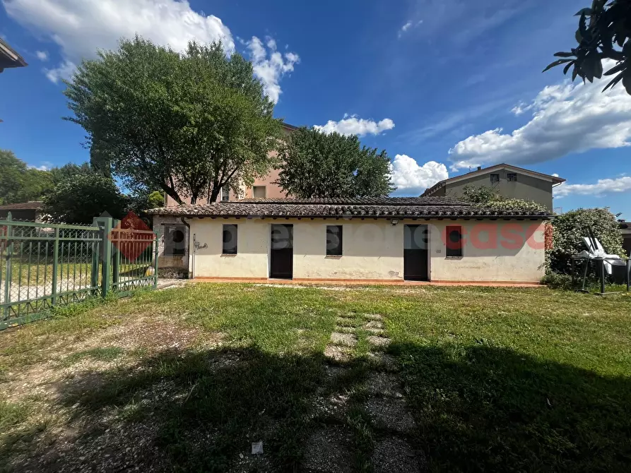 Immagine 35 di Terratetto in vendita  in Via fraz. San Giacomo, via Inghilterra a Spoleto