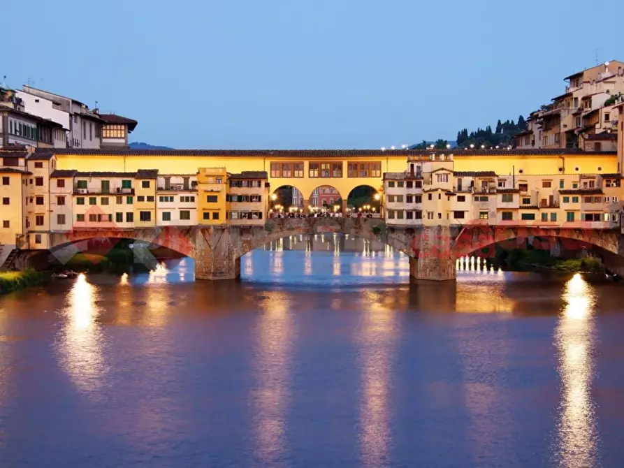 Immagine 2 di Negozio in vendita  in Via DEI BARBADORI a Firenze