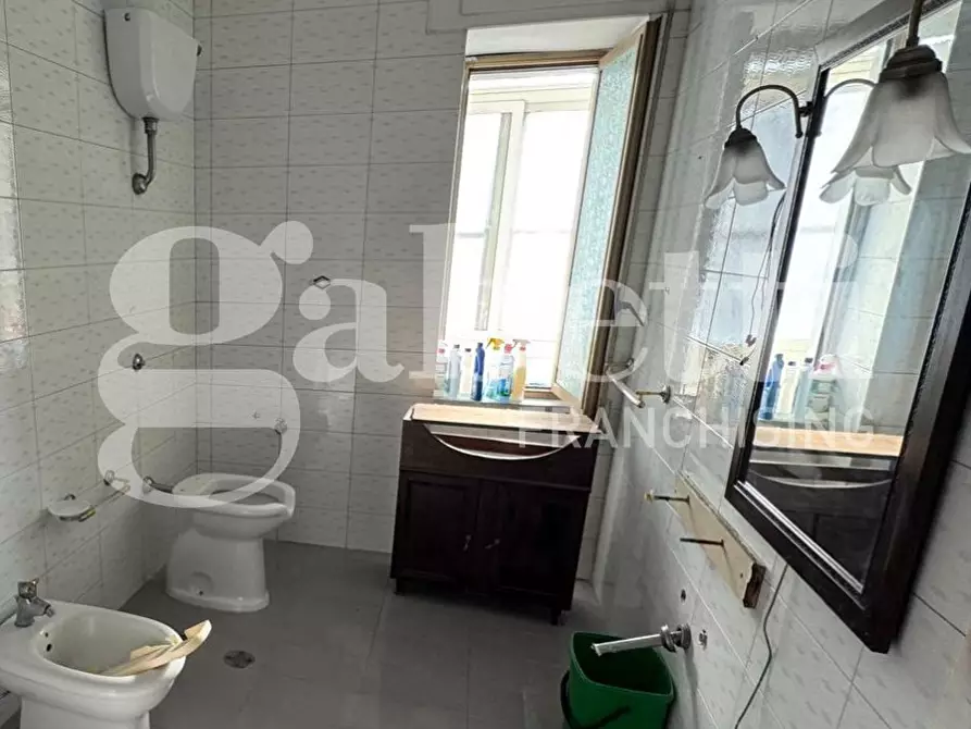 Immagine 8 di Appartamento in vendita  in Via Giovanni Battista Attendolo a Capua