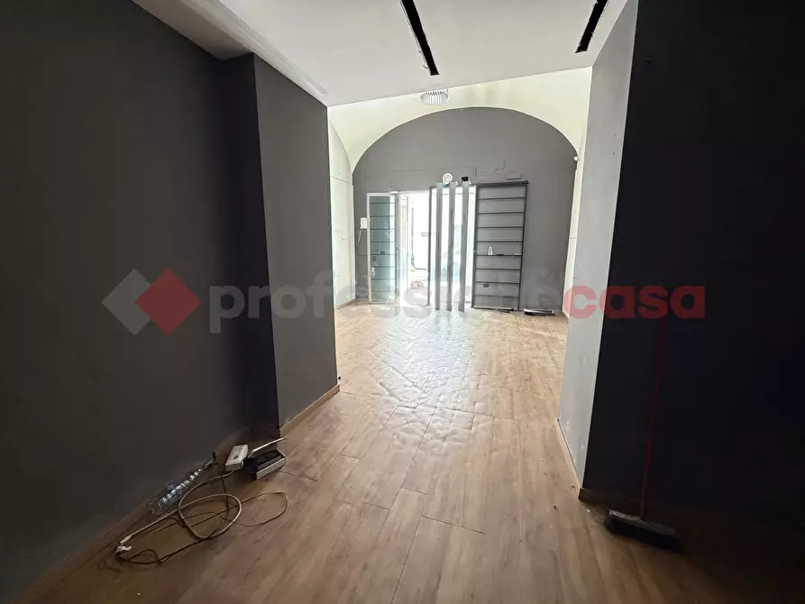 Immagine 6 di Negozio in affitto  in Corso De Carolis, snc a Santa Maria Capua Vetere