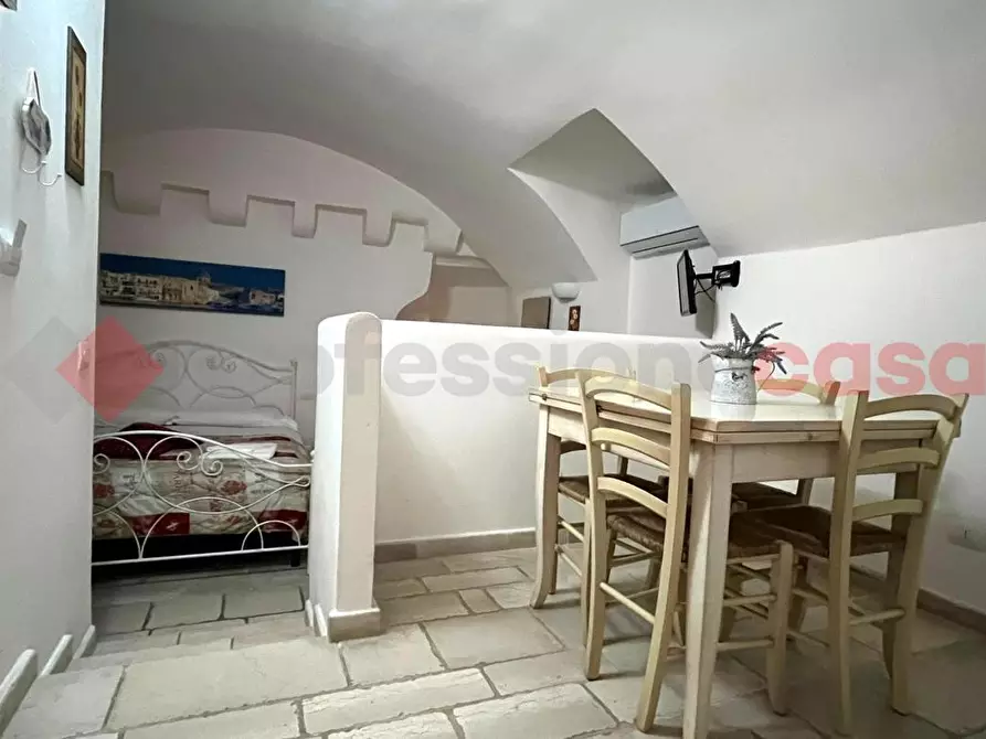 Immagine 17 di Casa indipendente in vendita  in Via CAVALIERE a Monopoli