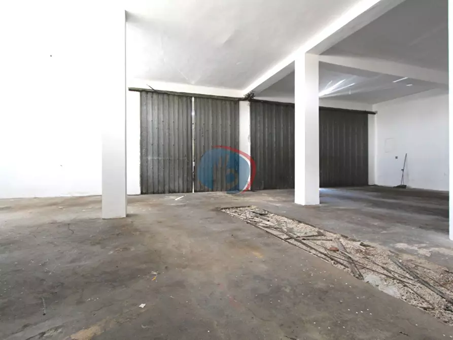 Immagine 9 di Capannone industriale in vendita  in Via Napoli, 1 a Nardo'