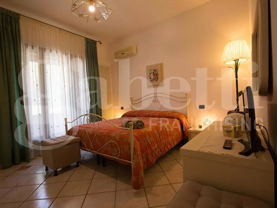 Immagine 14 di Villa in vendita  in Contrada Fiorentino, sn a Ostuni