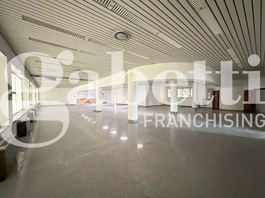 Immagine 6 di Ufficio in vendita  in Via Giuriolo, 2 a Montecchio Maggiore