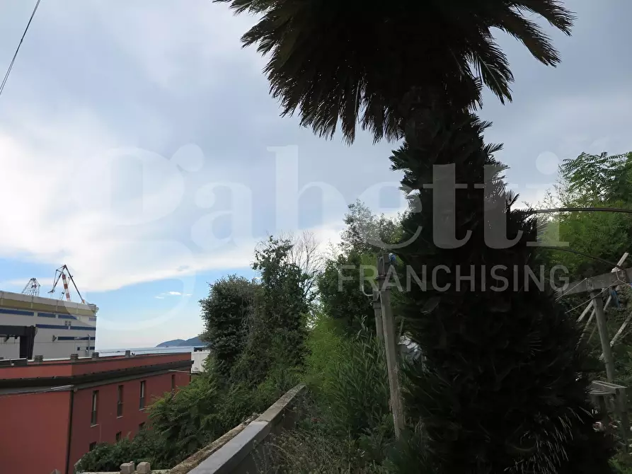 Immagine 3 di Appartamento in vendita  in Via san bortolomeo, 5 a La Spezia