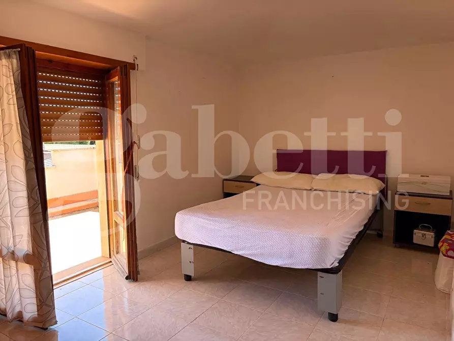 Immagine 23 di Casa trifamiliare in vendita  in Strada Valmontorio, 1512 a Latina