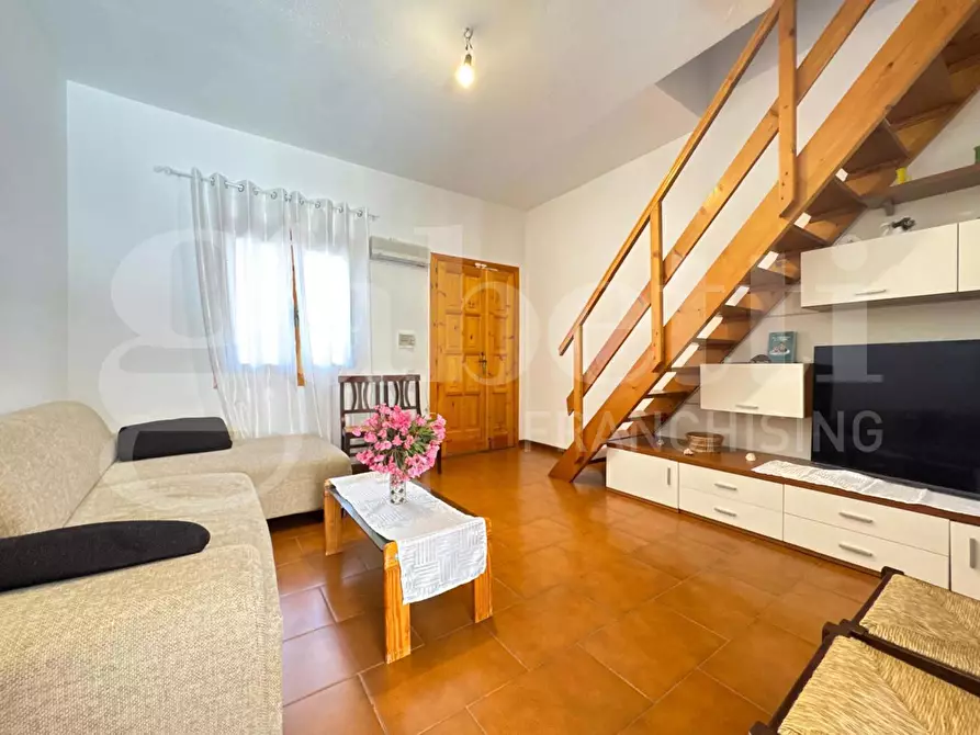 Immagine 13 di Villetta a schiera in vendita  in Via del fosso, 12 a Ardea