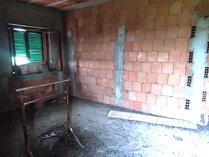 Immagine 3 di Palazzo in vendita  in LocalitÃ  TRE CROCI, SNC a San Vito Sullo Ionio