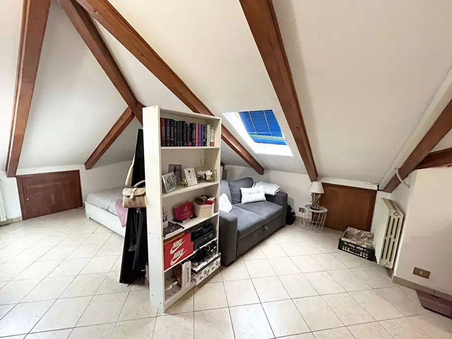 Immagine 29 di Appartamento in vendita  in Via Domenico Berti a Orbassano