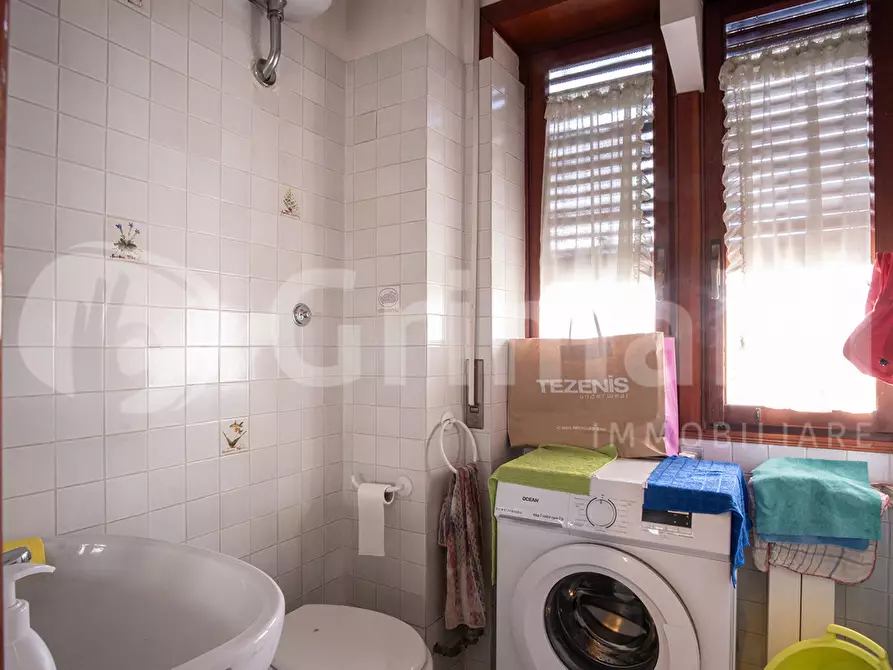 Immagine 15 di Appartamento in vendita  in Via Satolli, 45 a Roma