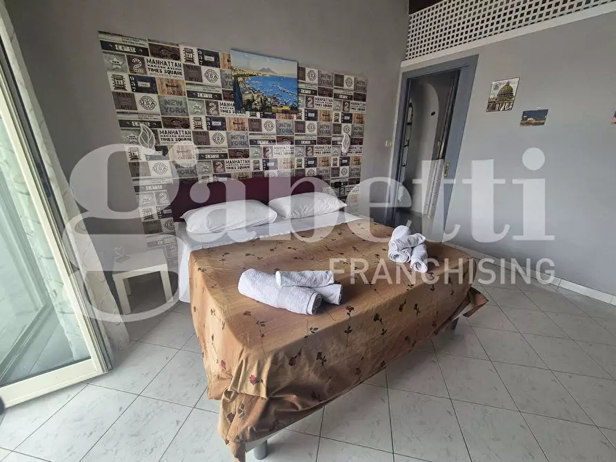 Immagine 4 di Appartamento in vendita  in Via Andrea Cantelmo a Napoli