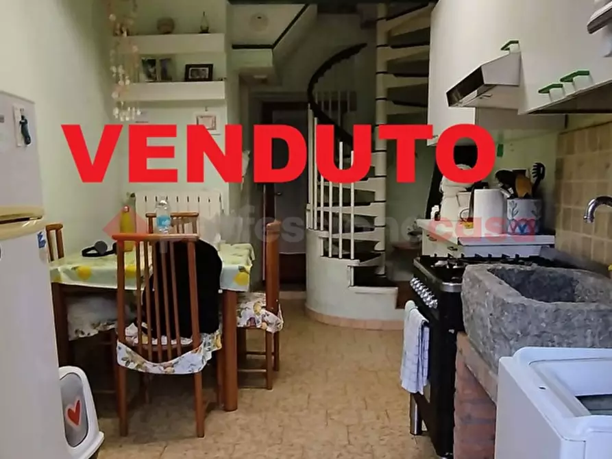 Immagine 1 di Appartamento in vendita  in Via corte beneggi, 11 a Locate Di Triulzi