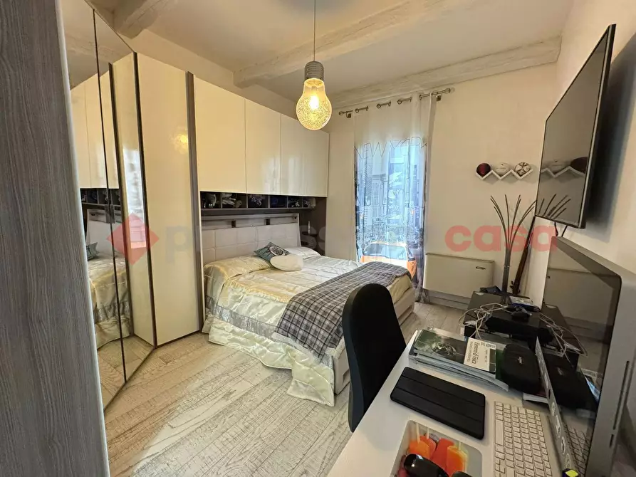Immagine 26 di Villa in vendita  in Via BARTOLENA a Livorno
