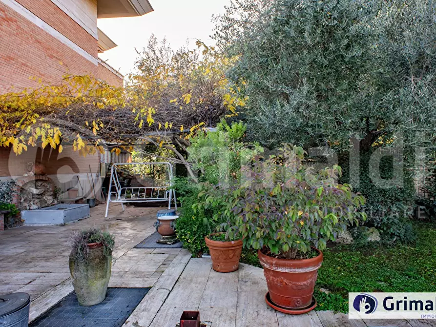 Immagine 27 di Appartamento in vendita  in Via Louis Daguerre a Roma