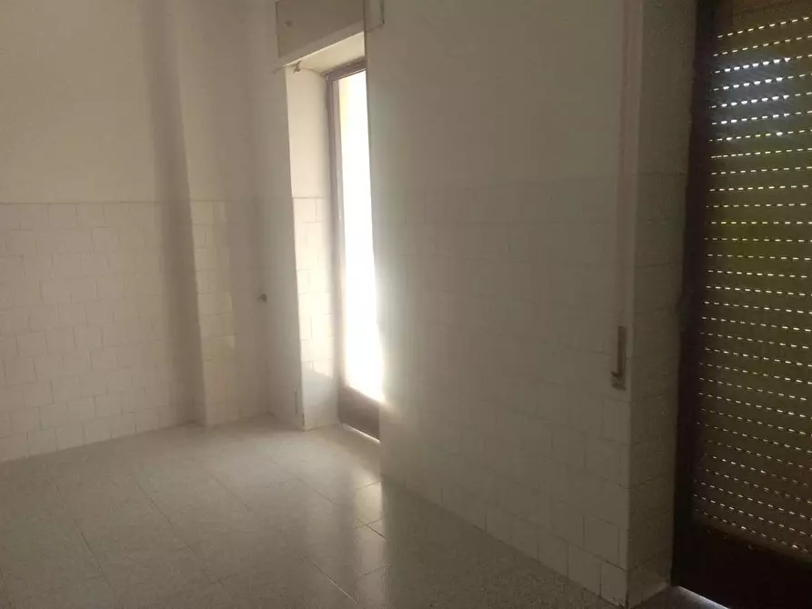 Immagine 12 di Appartamento in vendita  in Piazza G.Di Vittorio, 114 a Taranto