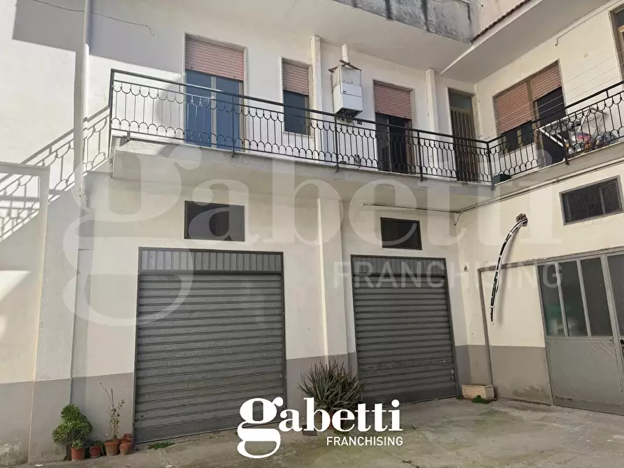 Immagine 2 di Appartamento in vendita  in Via Fuori Porta Roma a Capua