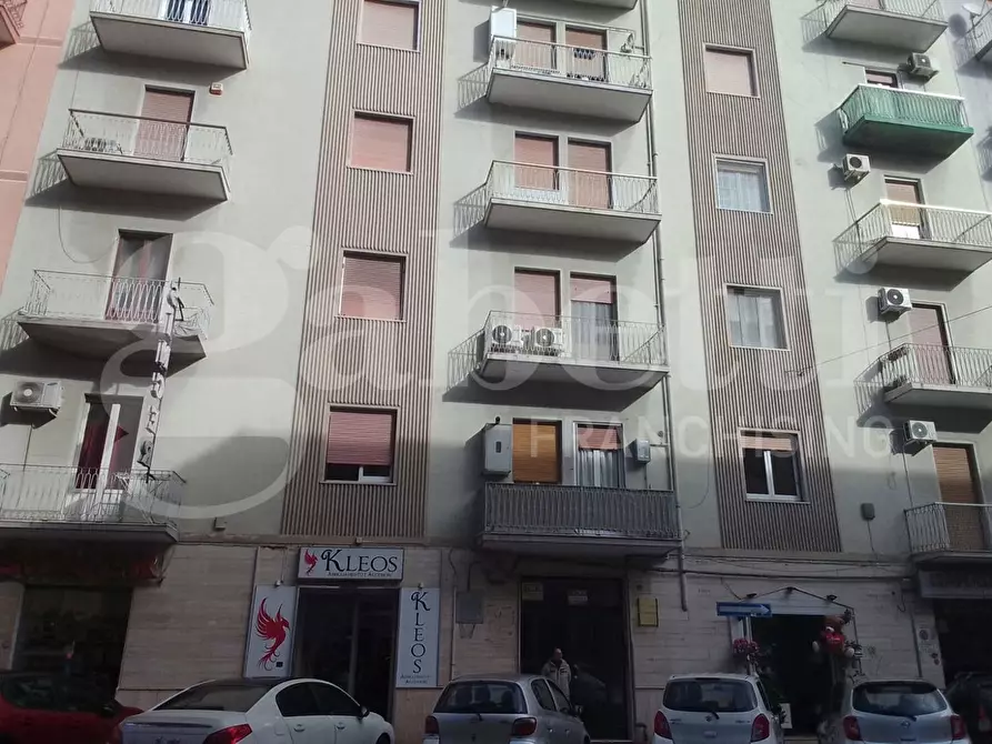 Immagine 1 di Appartamento in vendita  in Via C.BATTISTI, 15 a Taranto