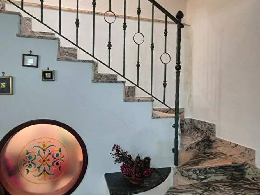 Immagine 27 di Casa indipendente in vendita  in Corso Umberto I, 193 a Torre Annunziata