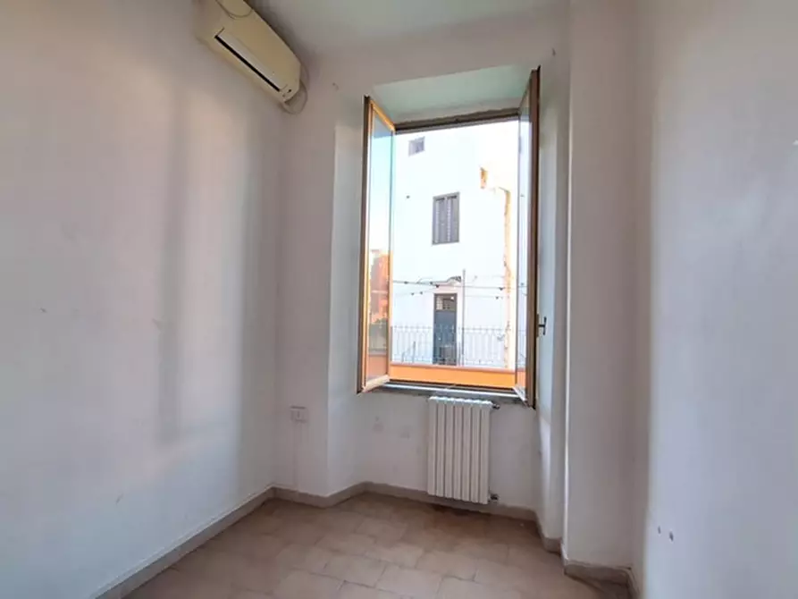 Immagine 21 di Villa in vendita  in Via Filippo Maria Briganti a Napoli