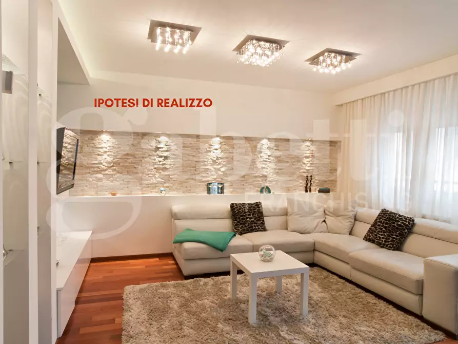 Immagine 30 di Appartamento in vendita  in Via SOTTOMARINA - VIALE VENETO, 12 a Chioggia