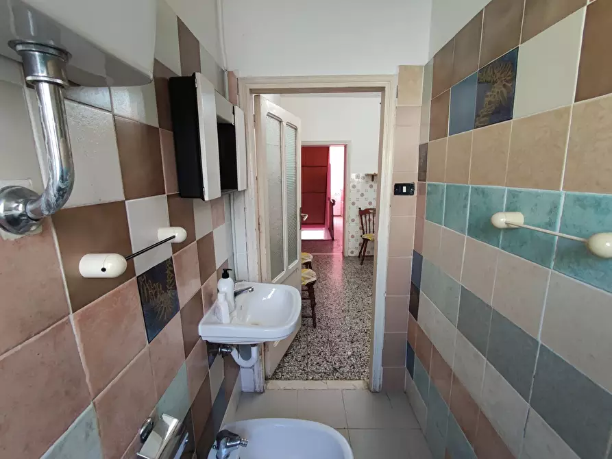 Immagine 3 di Appartamento in vendita  in Via Milano, 78/80 a Girifalco