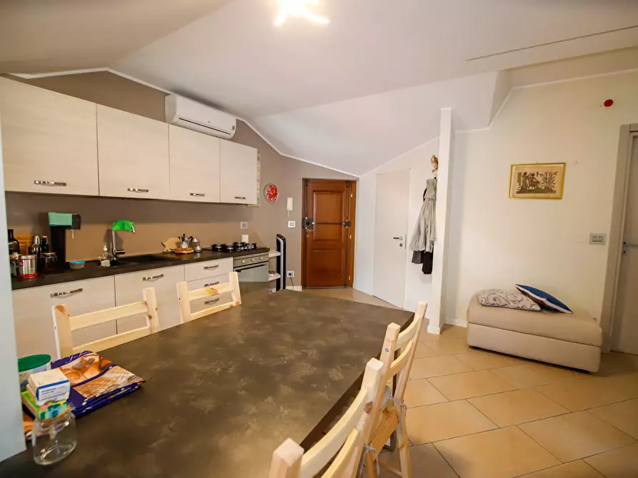 Immagine 6 di Attico in vendita  in Via Manzoni a Bosconero