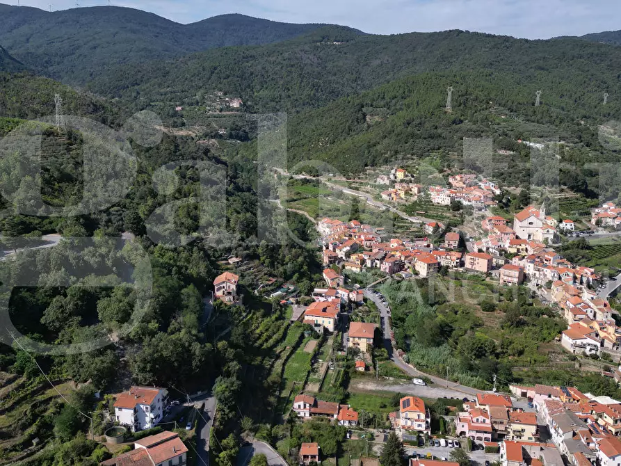 Immagine 2 di Terreno residenziale in vendita  in Via Colombo a Finale Ligure