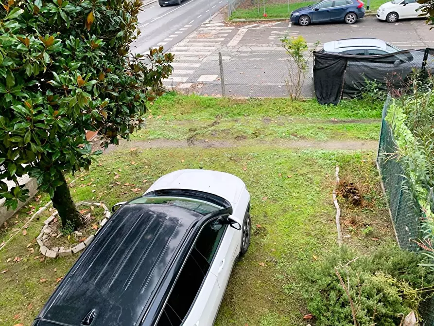 Immagine 19 di Appartamento in vendita  in Via Francesco Zanardi, 384 a Bologna