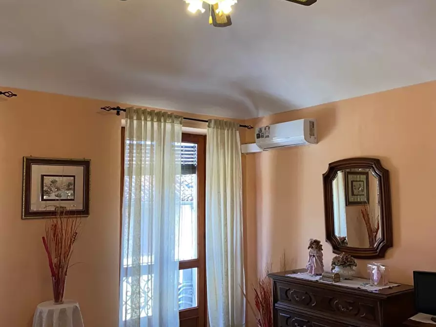 Immagine 28 di Palazzo in vendita  in Via Pinerolo Susa, 94 a Sangano