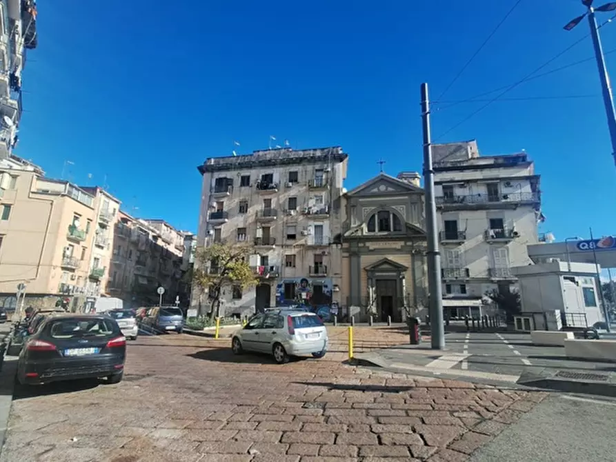 Immagine 1 di Appartamento in vendita  in Vico S. Erasmo a Napoli