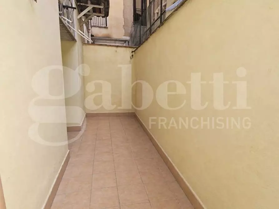 Immagine 5 di Laboratorio in vendita  in Via Bergamo a Palermo