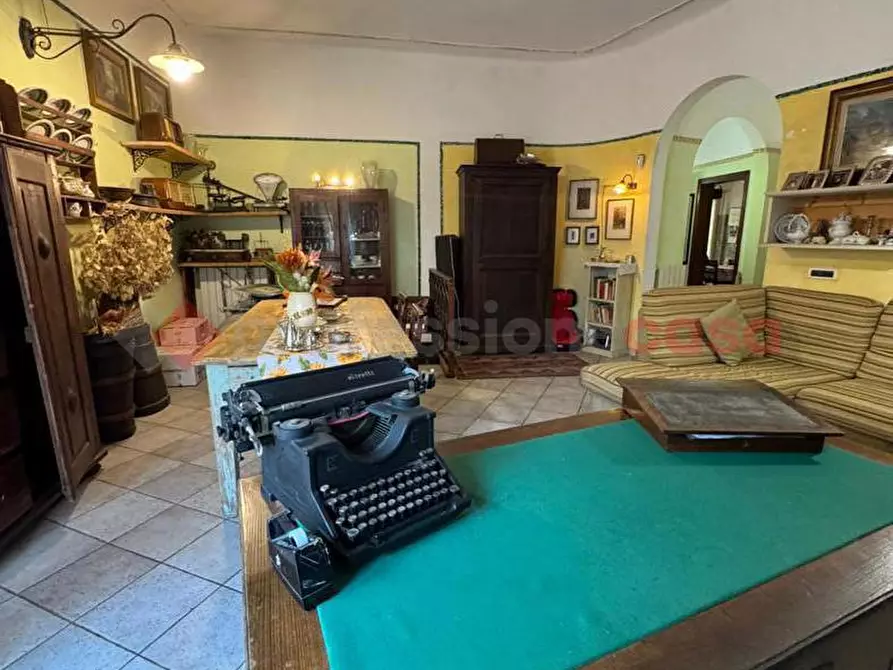Immagine 5 di Appartamento in vendita  in Via lusena a Livorno
