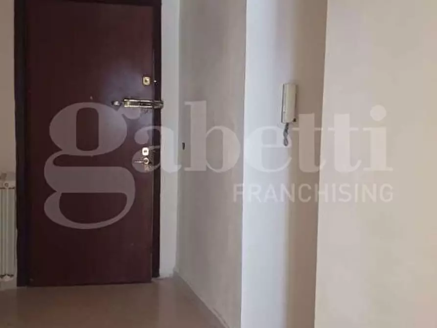 Immagine 26 di Appartamento in vendita  in Via Guglielmo Marconi a Torre Annunziata