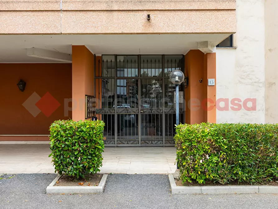 Immagine 2 di Appartamento in vendita  in Viale Francesco Caltagirone a Roma