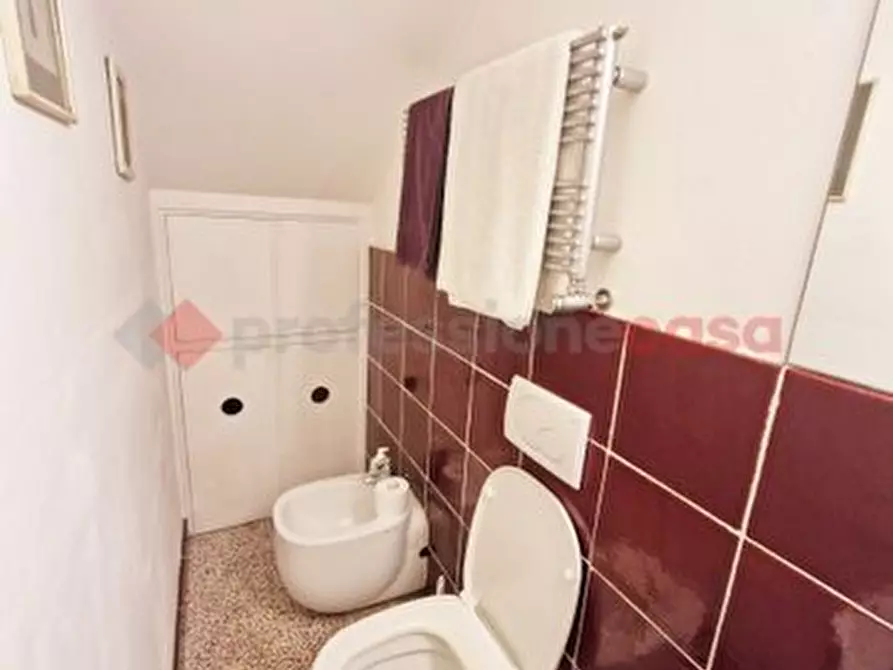 Immagine 45 di Appartamento in vendita  in Via MAMELI, 14 a Firenze