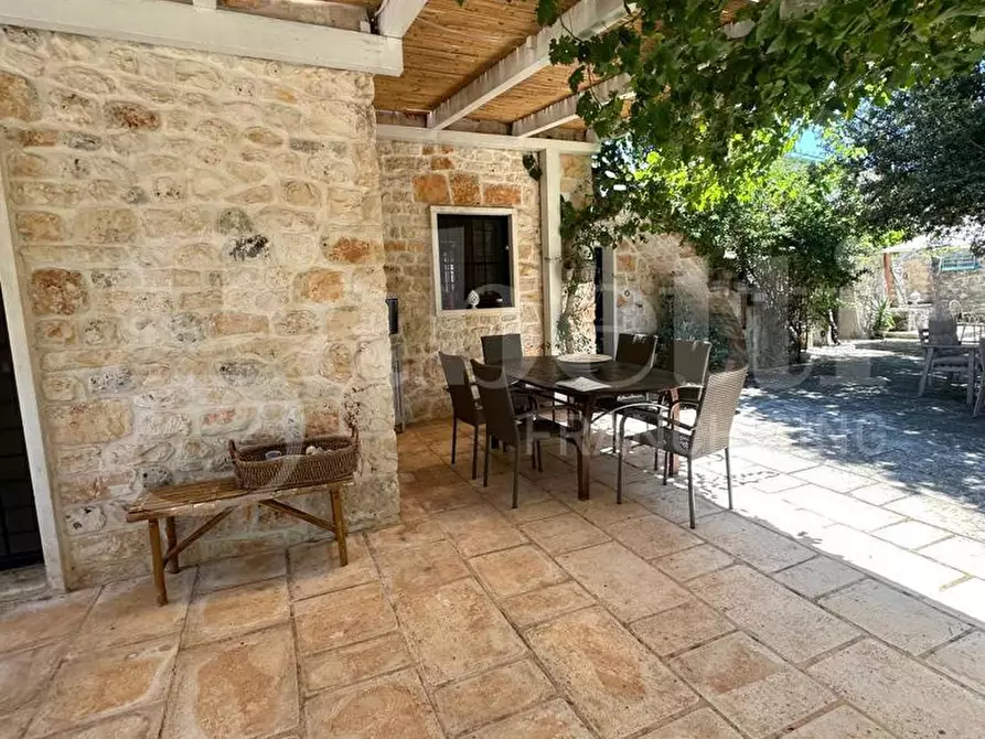 Immagine 2 di Villa in vendita  in Contrada Certosa, sn a Ostuni