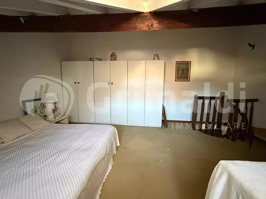 Immagine 23 di Appartamento in vendita  in Via SAN GIUSEPPE, 5 a Inverno E Monteleone