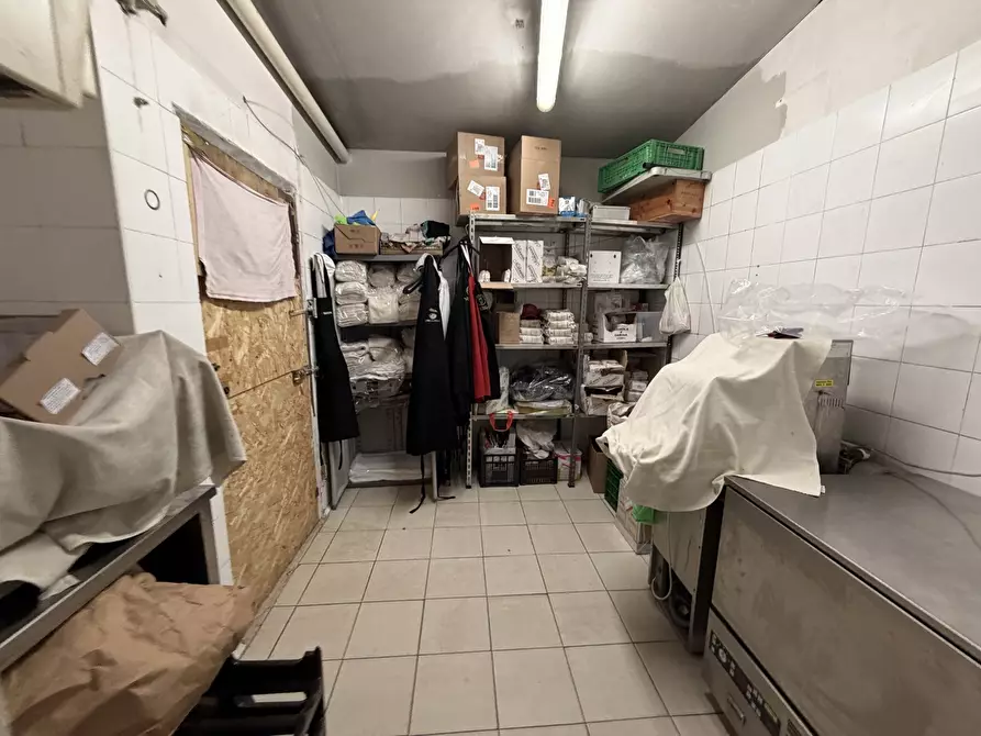 Immagine 7 di Bar / Ristorante in vendita  in Via Montezebio, 4 a Giulianova