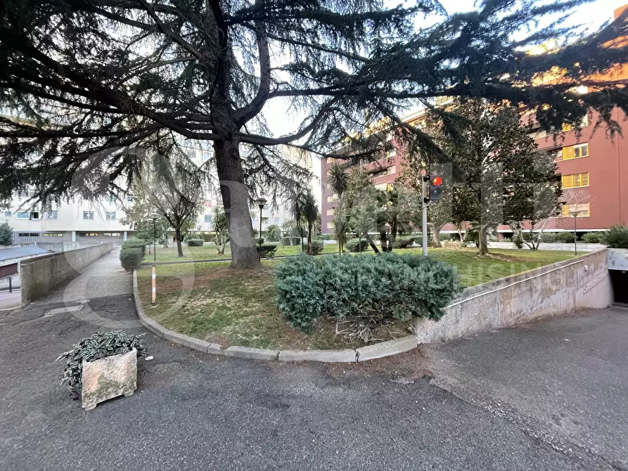 Immagine 31 di Appartamento in affitto  in Largo Valerio Bacigalupo, 32 a Roma