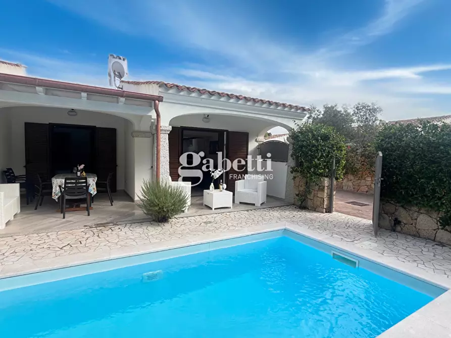 Immagine 33 di Villetta a schiera in vendita  in Via Macomer, 12 a Budoni