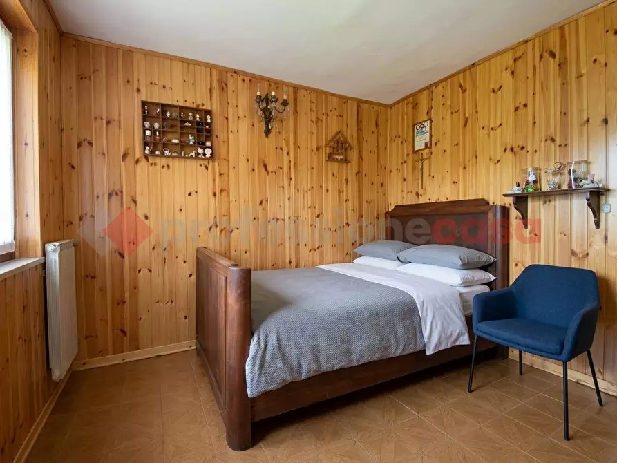 Immagine 5 di Villa in vendita  in Via del Monte Gazzano a Villa Minozzo