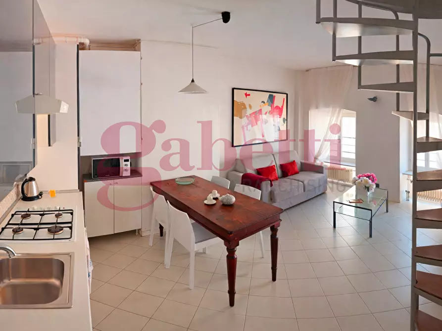 Immagine 2 di Appartamento in vendita  in Via Moroni, 13 a Bergamo