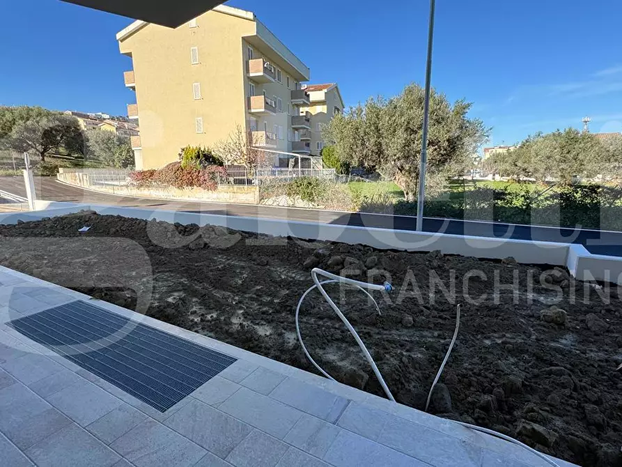 Immagine 9 di Appartamento in vendita  in Via Ricci, snc a Tortoreto