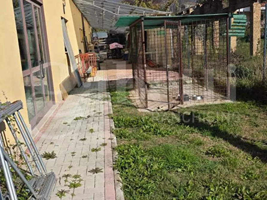 Immagine 6 di Negozio in affitto  in Via DEL TERMINILLO, 77 a Rieti