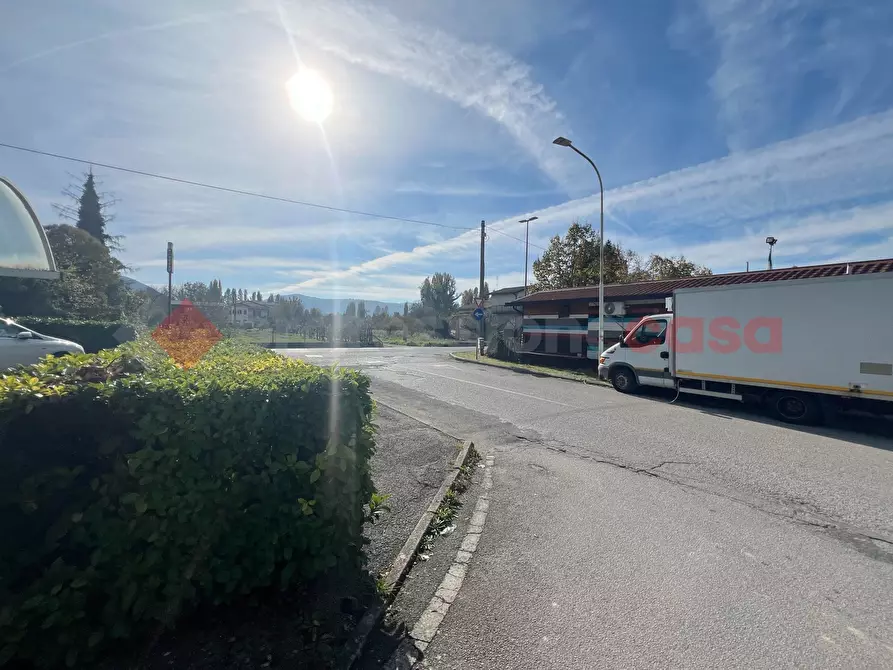 Immagine 4 di Attività commerciale in vendita  in Via micioccoli, snc a Rieti