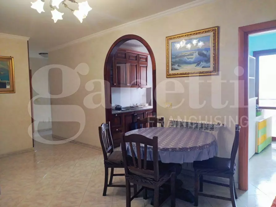 Immagine 2 di Appartamento in vendita  in Via Gandhi a Orta Di Atella